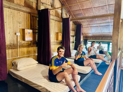 10-Bed Mixed Dormitory Room — Tavan Paddy Field Homestay